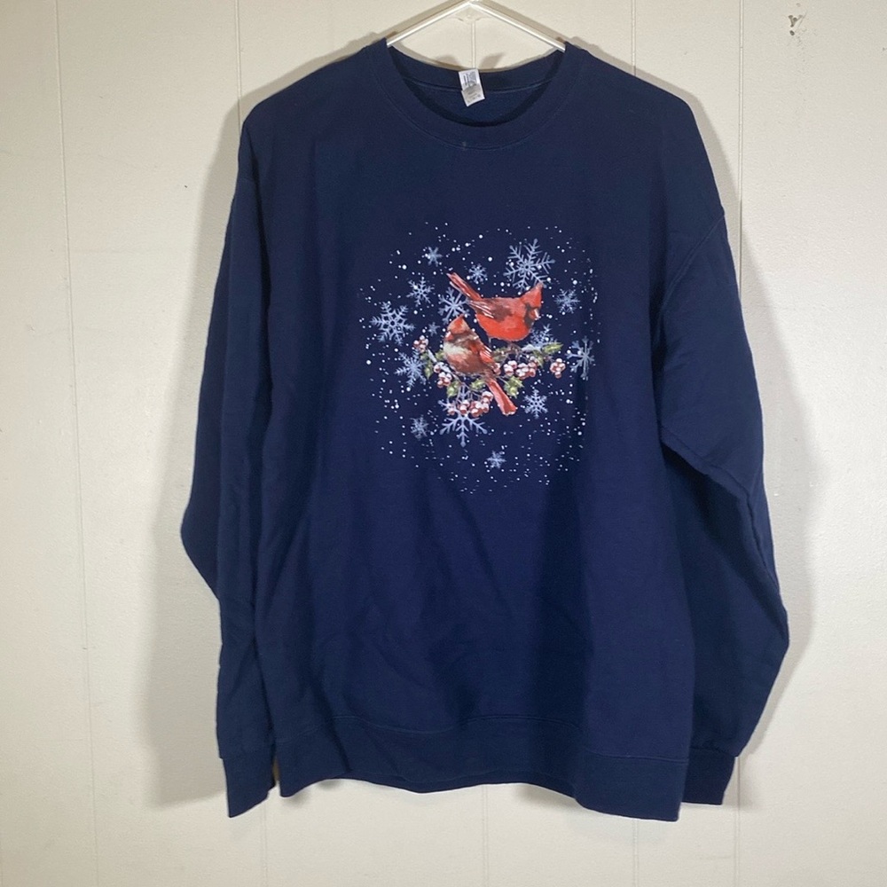 Winter cardinal bird crewneck sweatshirt size large unisex nature winter holiday
